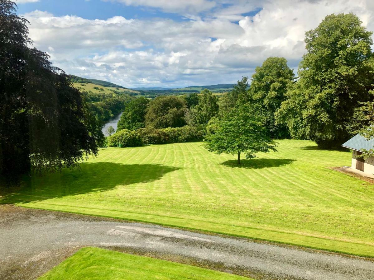 Turriff Netherdale House & The Coach House מראה חיצוני תמונה